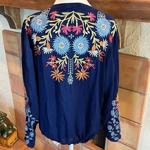 Johnny Was Blue EmbroideredWyatt Blouse, L - Picture 7 of 11